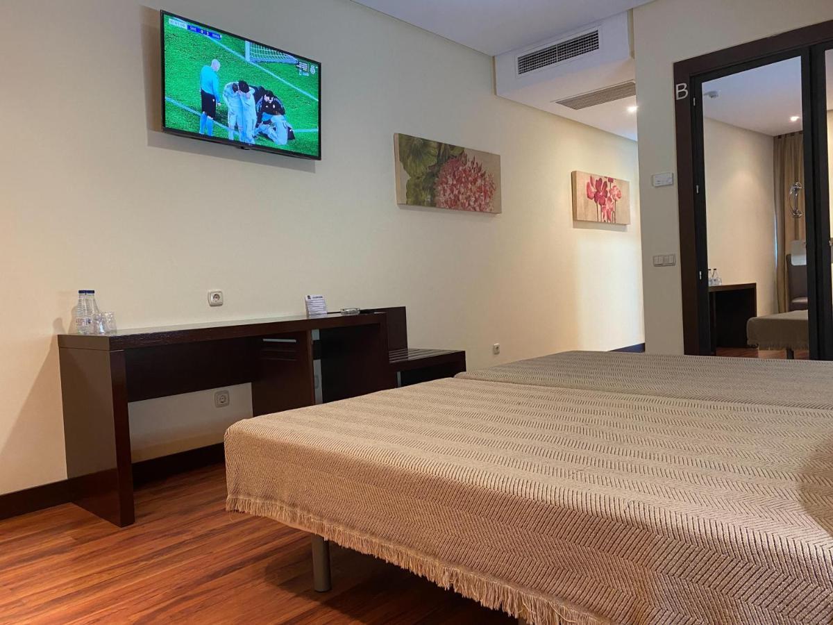 Hotel La Cantuena (Adults Only) Fuenlabrada Esterno foto